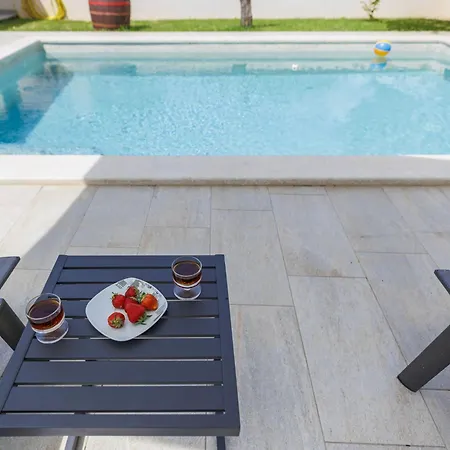 Nina By Interhome Barban